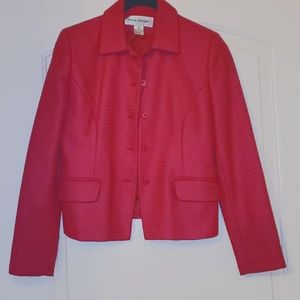 Tena Rowan Fuschia Short Blazer